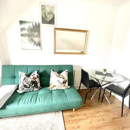 Koala & Tree - 2 Bedroom In City Centre - Short Lets & Serviced Accommodation Cambridge Exterior photo