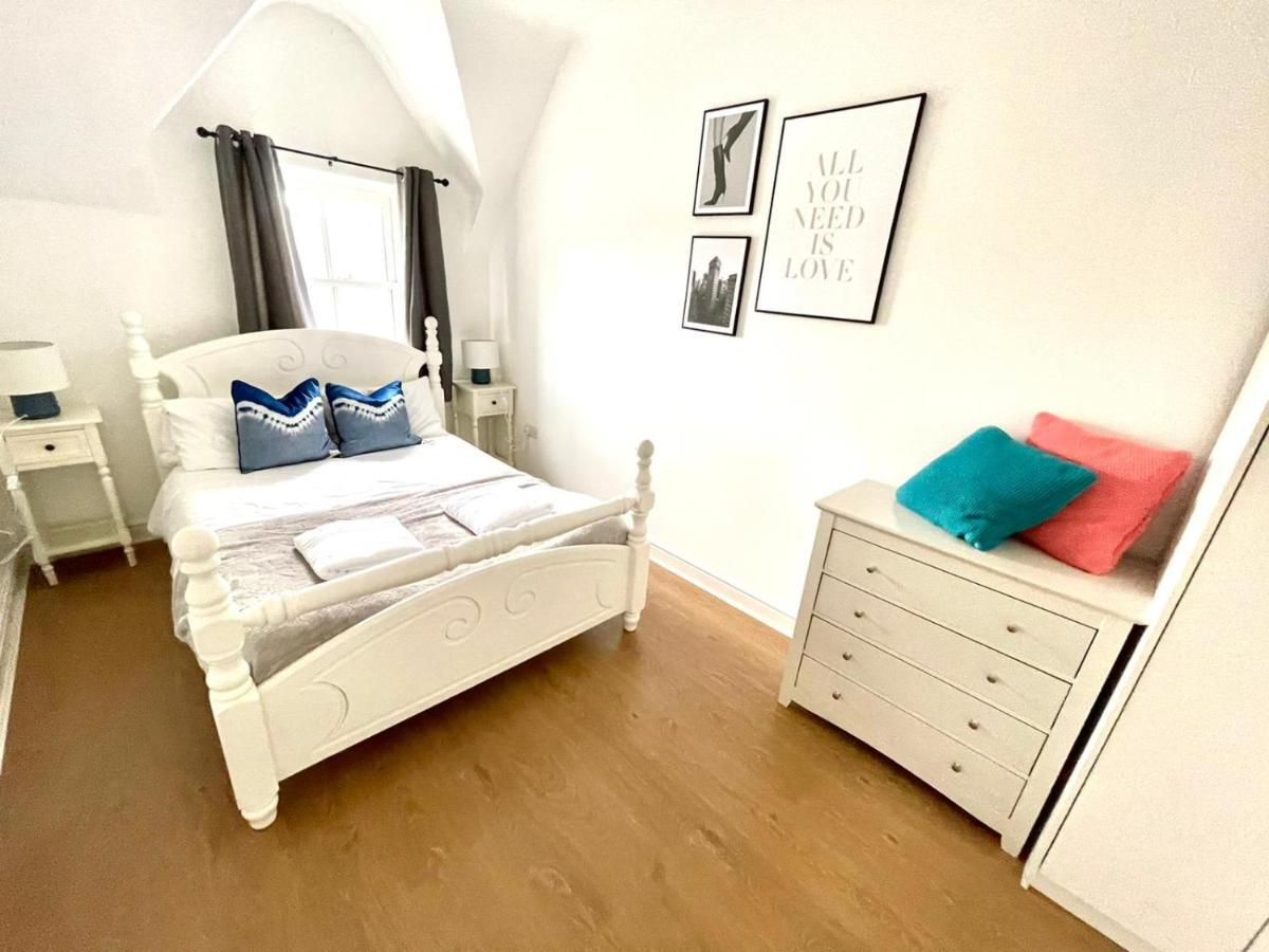 Koala & Tree - 2 Bedroom In City Centre - Short Lets & Serviced Accommodation Cambridge Exterior photo