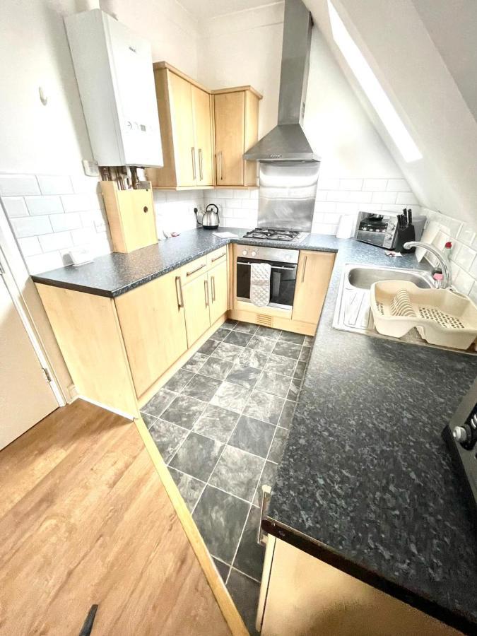 Koala & Tree - 2 Bedroom In City Centre - Short Lets & Serviced Accommodation Cambridge Exterior photo