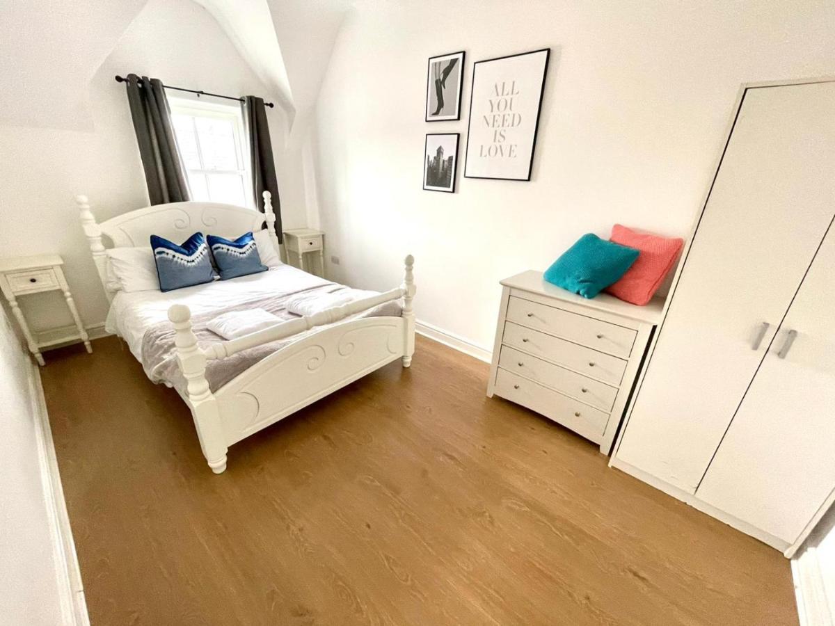 Koala & Tree - 2 Bedroom In City Centre - Short Lets & Serviced Accommodation Cambridge Exterior photo